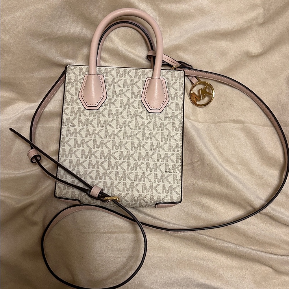Michael Kors Pink and Off White-NEVER BEEN USED
